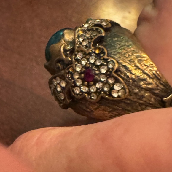 Elegant Vintage Green Statement Ring - Picture 6 of 14